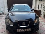 SEAT Leon-1