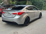 Hyundai Elantra-3