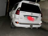 Toyota Land Cruiser Prado-5