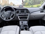 Hyundai Sonata-2