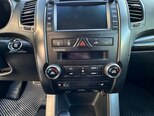 Kia Sorento-12