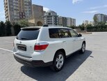 Toyota Highlander-6
