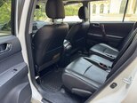 Toyota Highlander-13