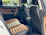 Volkswagen Passat CC-11