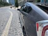 Toyota Prius-4