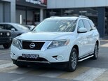 Nissan Pathfinder-5