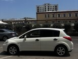 Nissan Tiida-8