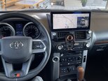 Toyota Land Cruiser Prado-10