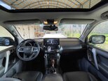 Toyota Land Cruiser Prado-16