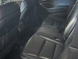 Hyundai Grand Santa Fe-9