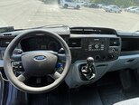 Ford Transit-15