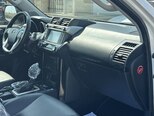 Toyota Land Cruiser Prado-10