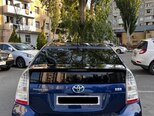 Toyota Prius-3