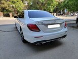 Mercedes E 300-7