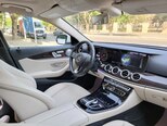 Mercedes E 300-21