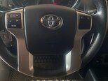 Toyota Land Cruiser Prado-9