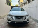 Hyundai Grand Santa Fe-2