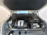 Hyundai Grand Santa Fe-12