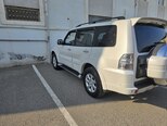 Mitsubishi Pajero-7