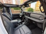 Jeep Wrangler-11