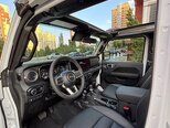 Jeep Wrangler-12