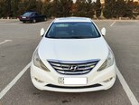 Hyundai Sonata-1
