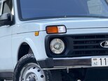 LADA (VAZ) Niva-15
