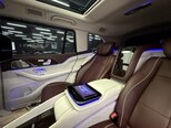 Mercedes-Maybach GLS 600 4MATIC-8