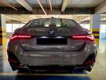 BMW i4-8