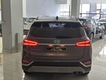Hyundai Santa Fe-18