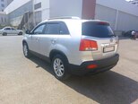 Kia Sorento-2
