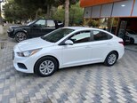 Hyundai Accent-4