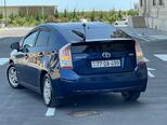 Toyota Prius-8