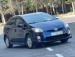 Toyota Prius-3