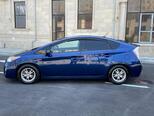 Toyota Prius-10