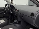 Skoda Fabia-12