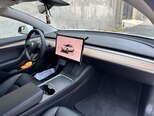 Tesla Model 3-8