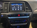 Hyundai Sonata-6