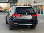 BMW X5-7