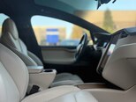 Tesla Model X-16
