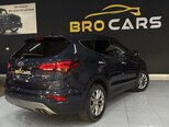 Hyundai Santa Fe-15