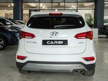 Hyundai Santa Fe-25