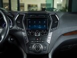 Hyundai Grand Santa Fe-16
