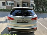 Hyundai Santa Fe-6