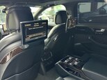 Audi A8-18