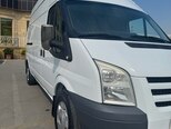 Ford Transit-12