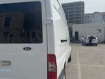 Ford Transit-10
