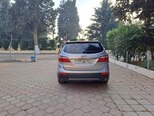 Hyundai Grand Santa Fe-3