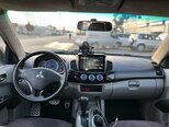 Mitsubishi L200-9