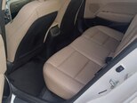 Hyundai Elantra-9